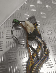 Bmw E90 E91 wiazka przewodow silnika 8508687 2