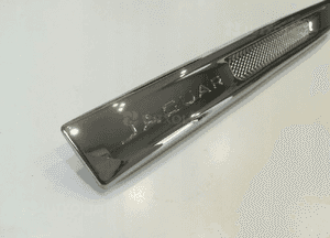 Jaguar xj X351 listwa wlot błotnika chrom prawa 5