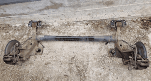 OPEL ZAFIRA C TOURER 2011-19 BELKA TYLNA ZAWIESZENIE TYŁ 1