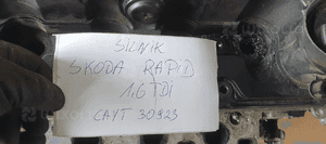 Silnik słupek blok silnika Skoda Rapid 1.6 TDI CAYT 13