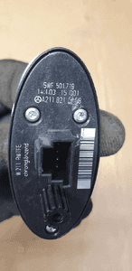 Przełącznik włącznik otwierania klapy Mercedes W211 A2118211758 4