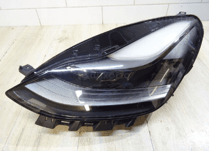 Tesla model 3 / y lift full led lampa prawy przód 1514952-00-C llu 1