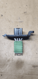 Rezystor opornik dmuchawy wentylatora Ford Focus MK3 2