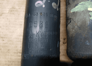 Amortyzator przód przedni Mercedes ML W163 Komplet A1633261100 6