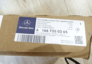 Mercedes W166 listwa chrom lewa A1667350365 3