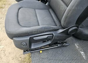 Fotele Fotel Kanapa Skladana Ciemne Grzane Elektryczne Ledzwia Podswietlanie  Audi A4 B8 Kombi Avant 10