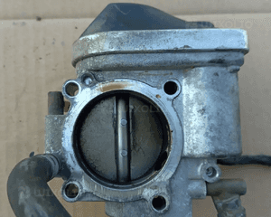 Alfa Romeo 159 przepustnica silnika 55562380 1.8 16V MPI 2