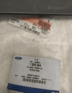 Ford ranger T6 MK1 chlapacz prawy przód nowy oryginał 6