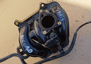 Kolektor ssący toyota aigo 1.0 3