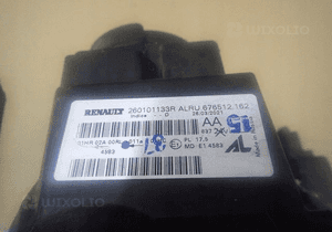 Lampa prawa prawy reflektor dacia duster ii led 17- 4