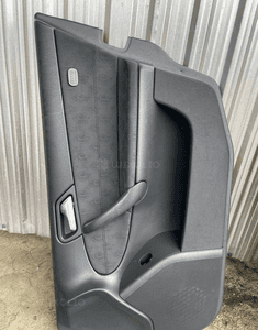 MERCEDES C 203 boczek tapicerka drzwi prawy przod tył classic 2