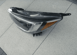 Subaru legacy outback v 2018-LAMPA lewa soczewka led ładna 3