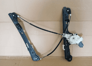 Mechanizm podnośnik szyby lewy przód BMW 1 E87 7067795S 7138465E 1