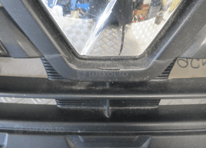 Grill gril atrapa renault trafic iii 3 lift 623103743R 2021- 11