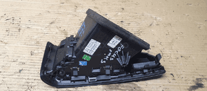 Kratka nawiewu powietrza lewa Ford Focus MK3 5