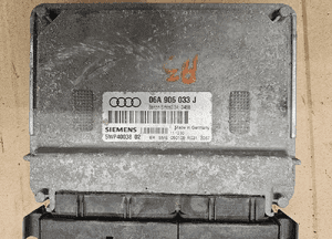 Audi A3 Octavia  VW Golf Seat Leon 1.6 8V  komputer sterownik silnika 06A906033J 1