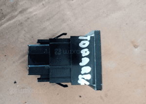 Przełącznik grzania fotela VW Touareg 7L6963570B 7L6963564A 7L6963564 2