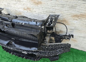 Pas przedni chłodnice bmw 1 F20 F21 lci m pakiet 3