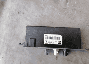 Wzmacniacz anteny Porsche Cayenne 2 II 7P5035225M 3