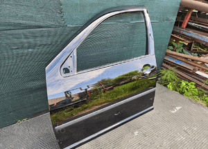 Drzwi Przod Przednie Lewe Prawe Czarne VW Golf IV 4 5D Drzwi Poszycie 2