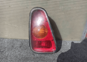 Lampa tył tylna lewa mini cooper R50 oryginał wysyłka! 1