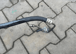Dacia Sandero I 1.4 1.5 przewód rurka wspomagania 3