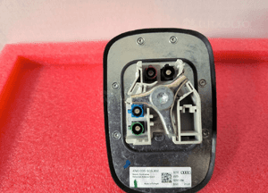 Audi OE Antena dachowa GPS 4N0035503AM Kolor X7E 3