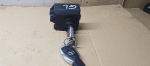 Stacyjka kluczyk 2 kluczyki Mercedes GL X166 W166 A1669052901 2