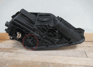 LAMPA PRZEDNIA PRZÓD LEWA PRAWA SKODA YETI LIFT XENON 2012-2017 10
