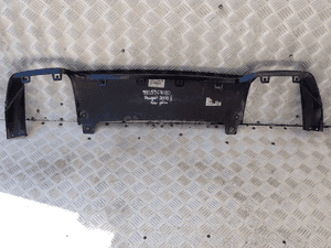 Dyfuzor spoiler tylni  peugeot 2008 ii  9825967080 4