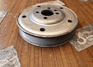 Kolo Pasowe 06B105243F Walu Korbowego 1.8 T 2.0 ALT FSI Benzyna Audi A4 B6 B7 VW 8