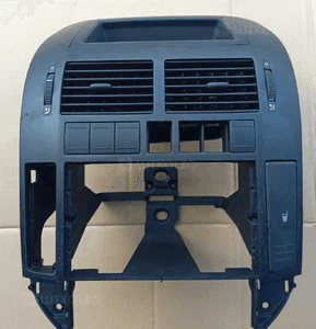 VW Polo 9N panel środkowy nawiewu 1