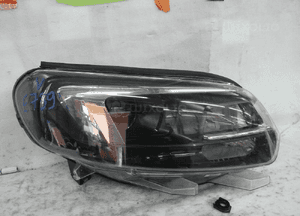 Opel zafira d life vivaro iii xenon bdb lampa przednia prawa 2