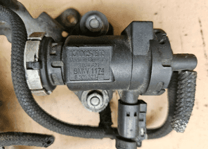 BMW X5 F15 X6 F16 M50D  3.0 D sterownik elektrozawór sterujący 8509323