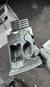 MERCEDES VITO VIANO 639 schowek szuflada uchwyt na napoje cup holder 3