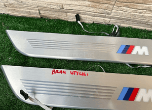 Listwy progowe listwy ozdobne bmw 7 G12 m pakiet 6