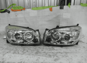 Toyota RAV4 rav 4 iii 3 cała eu lampa przednia prawa przód prawy 1
