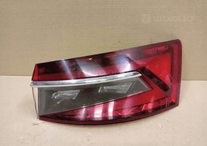 Lampa prawa tylna prawy tył skoda superb iii 3 5V5 sedan led lift 19- 1