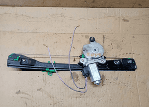 Mechanizm podnośnik szyby prawy przód Fiat Punto II 2 3D 2