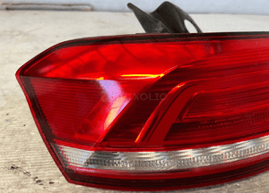 Lampa lewa tylna Passat B8 3G9945311 3