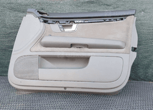 Boczek drzwi Prawy Przod UK Anglik Alcantara Swing Audi A4 B6 B7 2