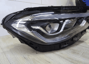 MERC. GLA W247 lampa prawa full led A2479066401KZ 3