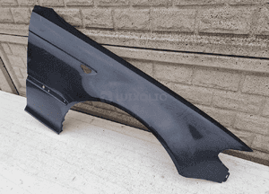 Błotnik prawy przedni bmw 3 E46 lift coupe cabrio 2