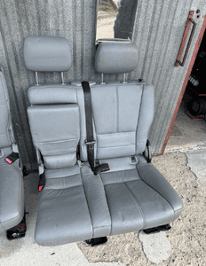 MERCEDES ml 163 fotel fotele kanapa szara skora siedzisko  zagłówek isofix 4