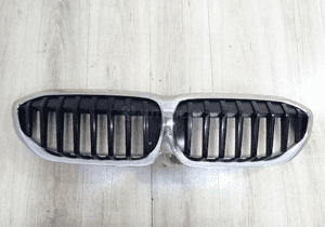 Grill bmw G20 atrapa nerki 5113192976-10 ok 1