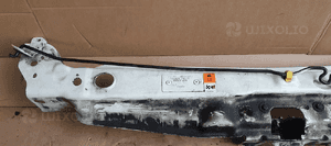 Pas przedni górny wzmocnienie zamek Ford Transit MK7 2