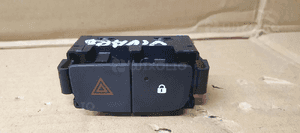 Włącznik awaryjnych centralnego zamka Opel Vivaro B Trafic III 252100622R 1