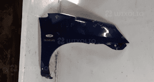Suzuki liana błotnik przód  przedni prawy czarny Z2U granatowy 1