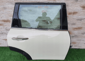 Drzwi mini F54 kolor 850