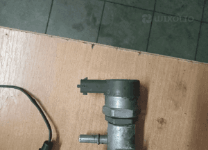 zawór regulacji ciśnienia paliwa citroen 2.2 hdi 0281002803